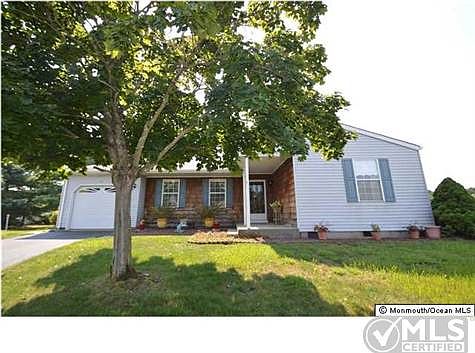 1st image of 12 Brockton Ct #64