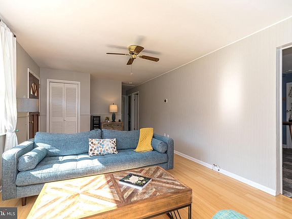5th image of 624 Pennbrook Ave