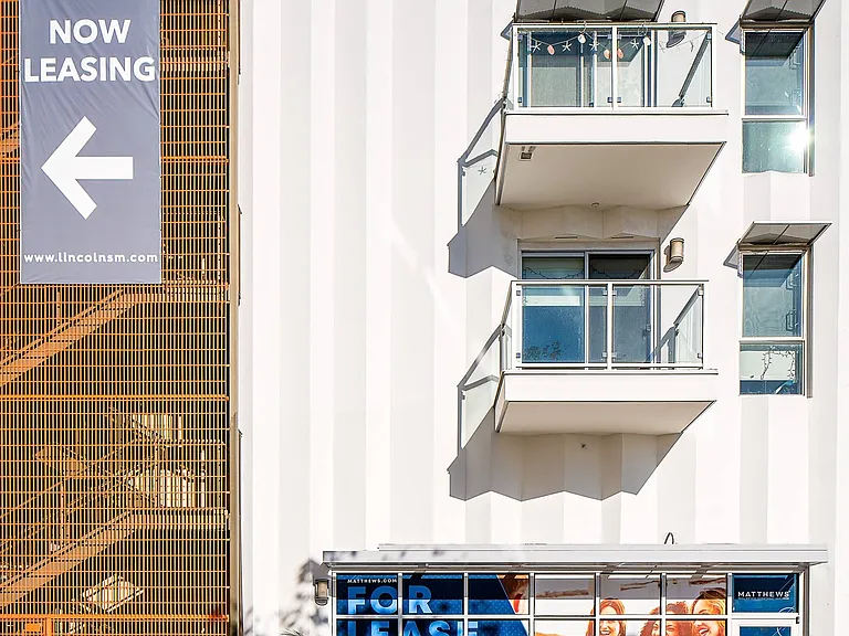 Lincoln SM _ Apartments in Santa Monica, CA-2