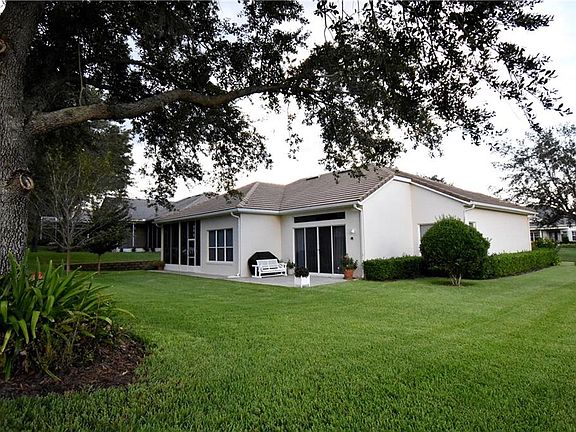 2nd image of 2823 Highland View Cir