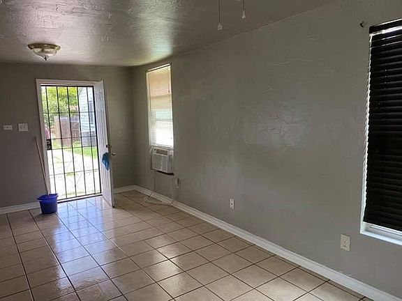 2nd image of 4654 Dodd Dr