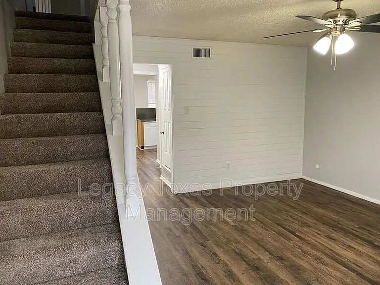 1604 Sun Valley Dr #B — Photo 20