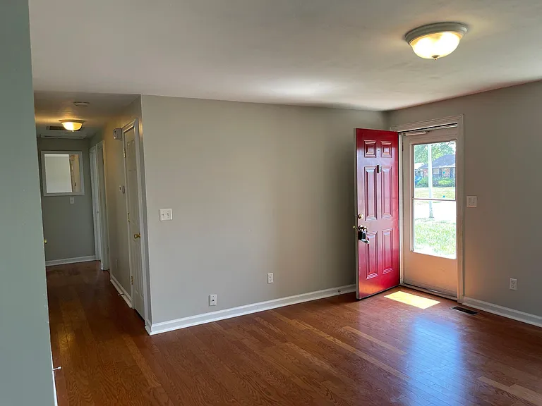 7883 Sebring Dr — Photo 9