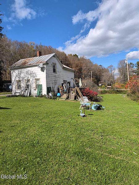 4th image of 365 Rock Road