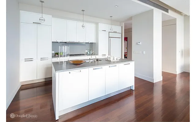 Rented by Douglas Elliman | media 18