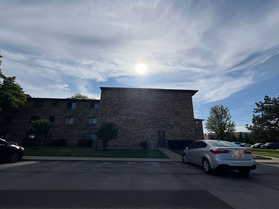1st image of 214 Klein Creek Ct