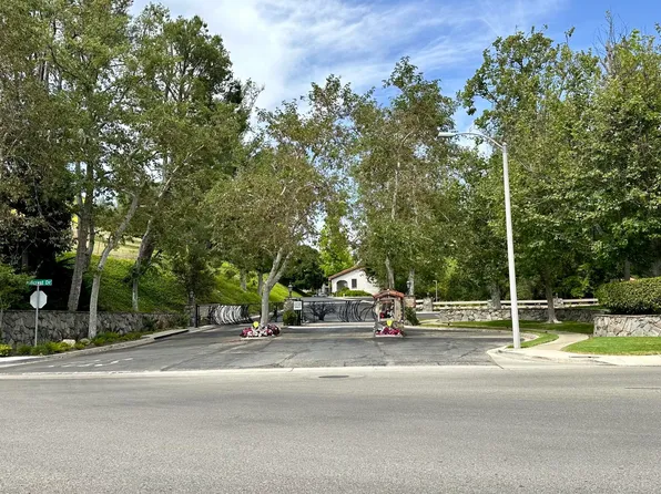 4053 Stoneriver Ct, Thousand Oaks, CA 91362