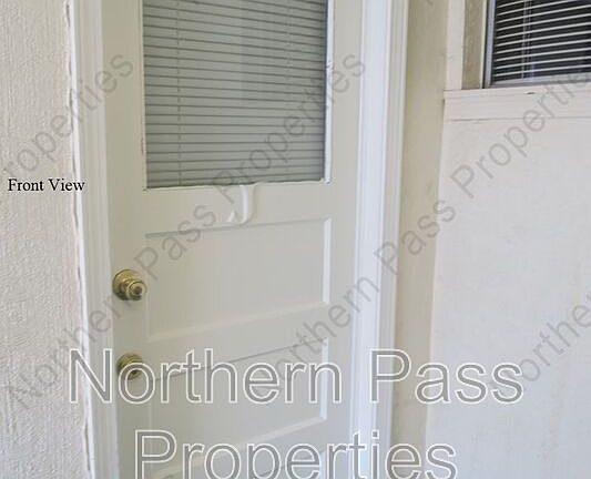 2nd image of 1111 N Cotton St #J