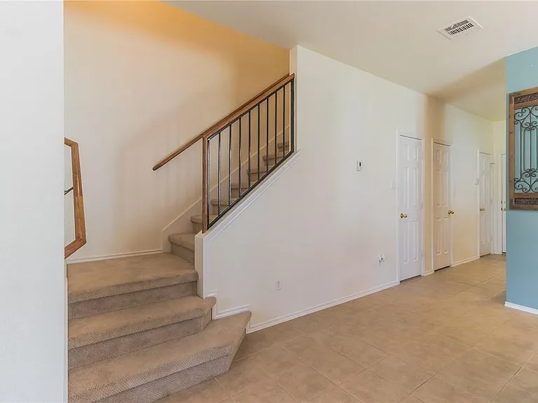 9201 Brodie Ln #902 — Photo 18