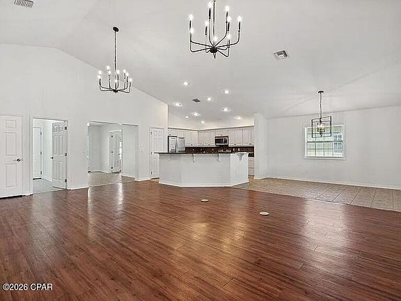 5th image of 232 Middleburg Dr