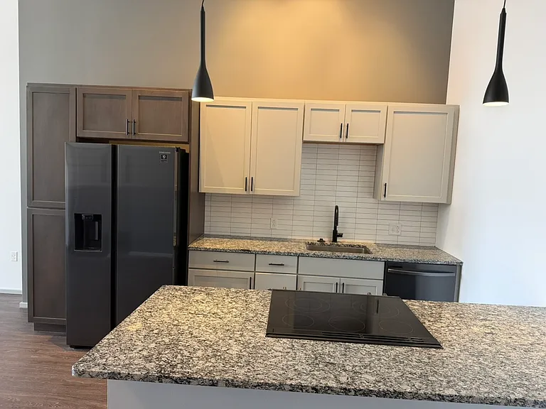 Front Page Lofts — Photo 33