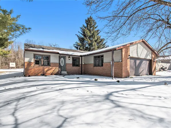1114 N Penny Dr, Warsaw, IN 46580