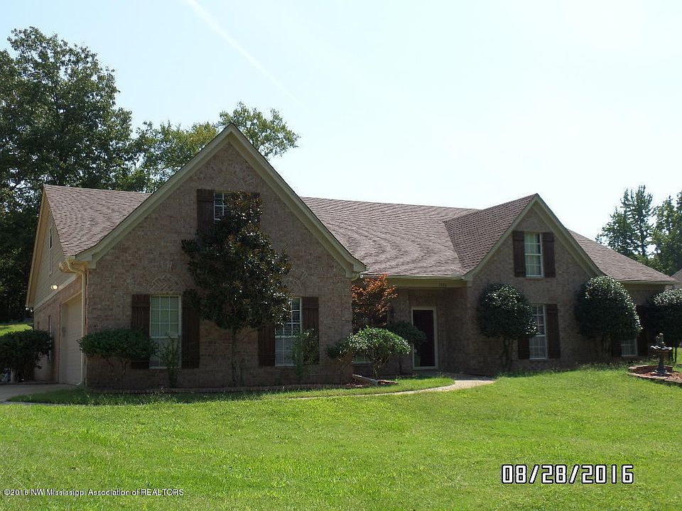 1st image of 1390 Dogwood Holw