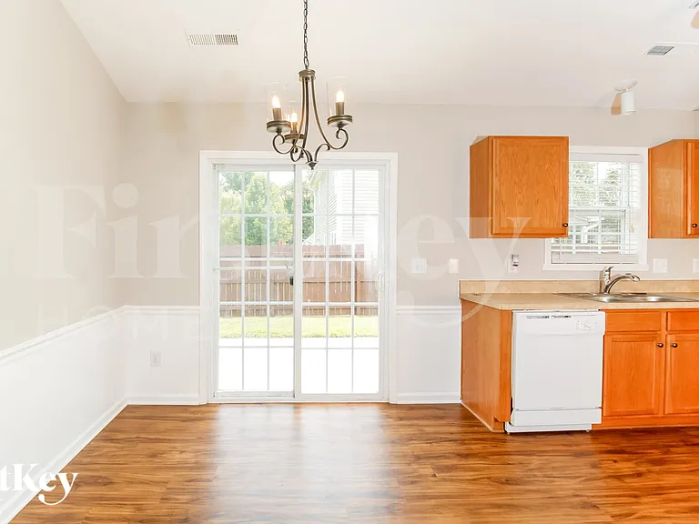 5114 Fiddlers Run Dr — Photo 5