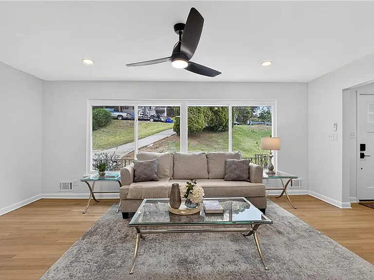 2967 Flat Shoals Rd — Photo 12
