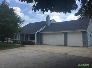 4730 N 147th St, Brookfield, WI 53005