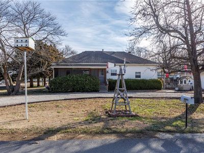 305 S Okmulgee St, Thayer, KS, 66776