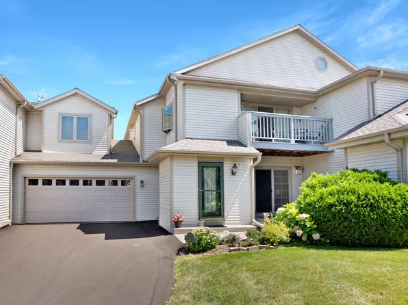 2229 Circle RIDGE #C, Delafield, WI 53018