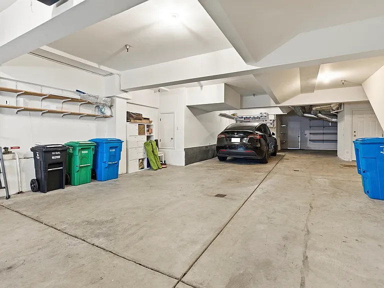 1924 Filbert St #2 — Photo 34