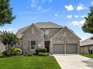 1020 Highpoint Way, Roanoke, TX 76262