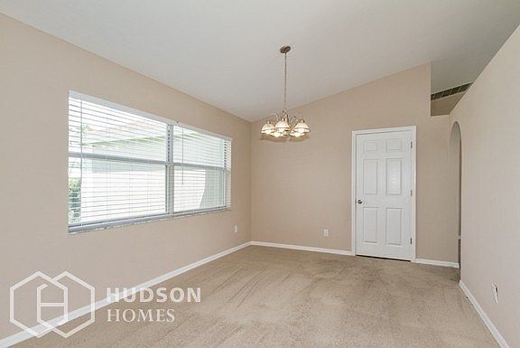 4th image of 712 Meyer Dr