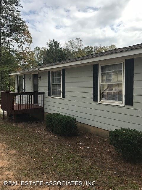 1st image of 2952 Carolyn Dr