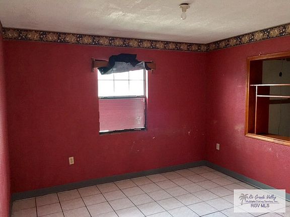 2nd image of 1180 Calle Pluton