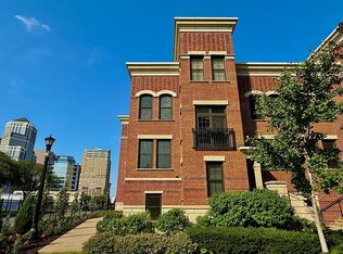 511 S 10th St, Minneapolis, MN 55404