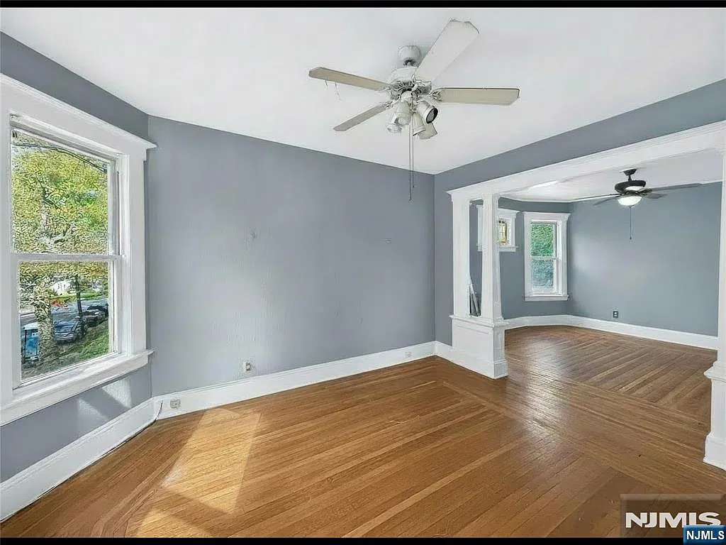 3 bed, 1.0 bath, $2,600 — Photo 4