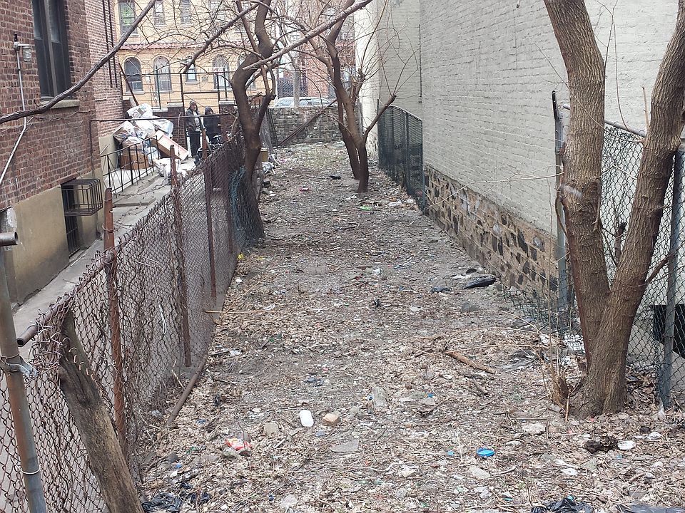 1st image of 4531 39th Pl