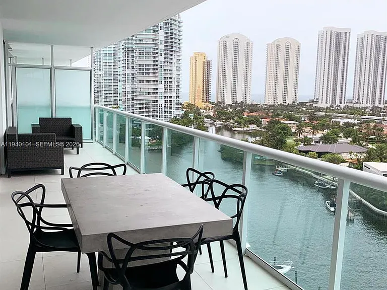 400 Sunny Isles Blvd #1120 — Photo 1
