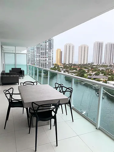 400 Sunny Isles Blvd Photo 1