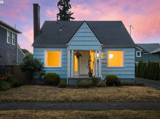 1033 NE Ainsworth St, Portland, OR 97211