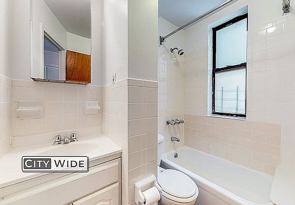 4th image of 411 E 70th St APT 5E