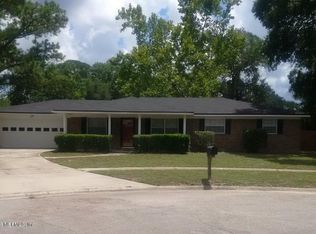 932 Bay Tree Ct, Orange Park, FL 32073