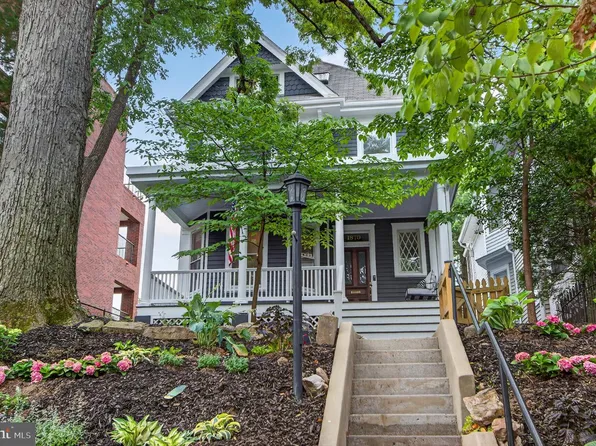 1870 Newton St NW, Washington, DC 20010