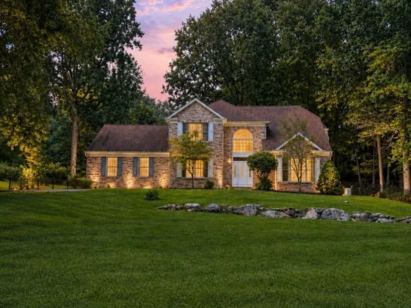 30 Carriage House Rd, Sparta Twp., NJ 07871