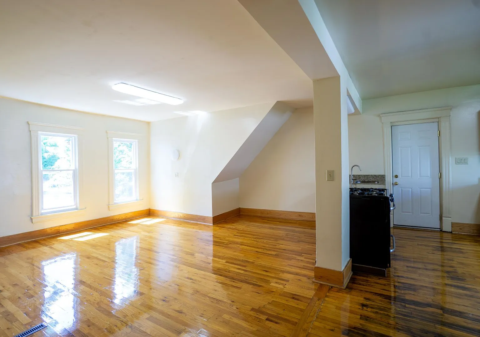 430 Westcott Apt 3 - Beautiful Apartment with Front Porch and View of Westcott Street - 8/1/27 — Photo 1