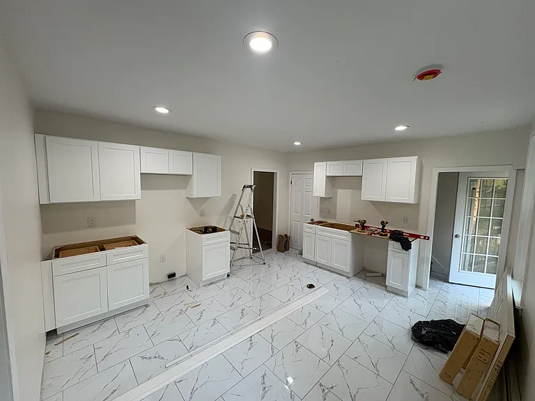 110 Franklin St #B — Photo 18