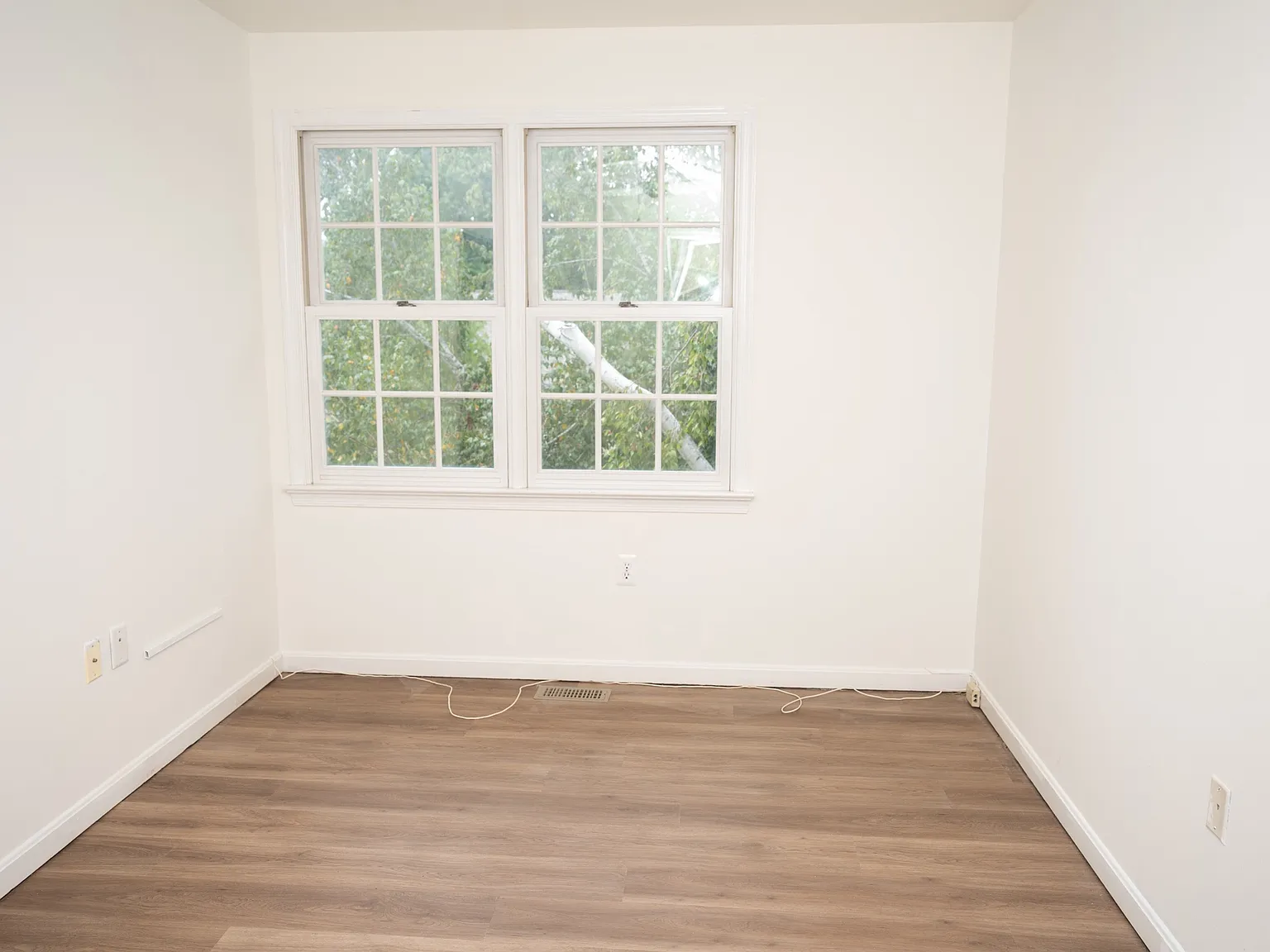 3 bed, 1832 sqft, $1,900 — Photo 3