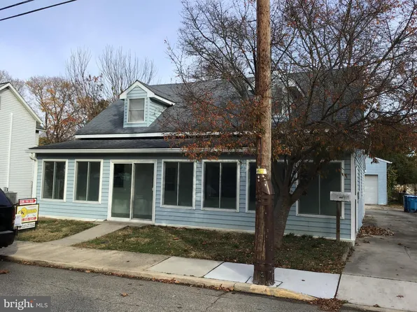 105 W Walnut St, North East, MD 21901