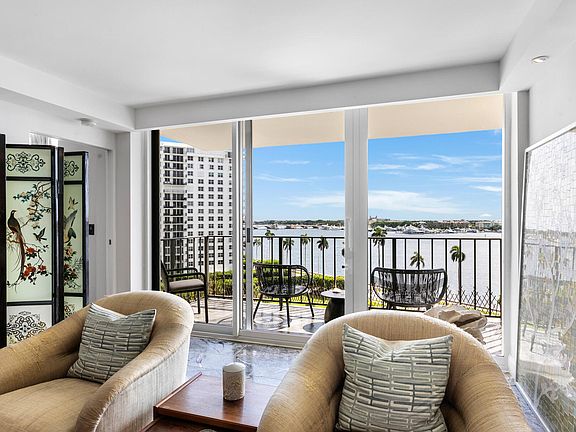 3rd image of 1801 S Flagler Drive #907