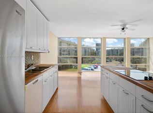 801 Three Islands Blvd APT 319, Hallandale, FL 33009