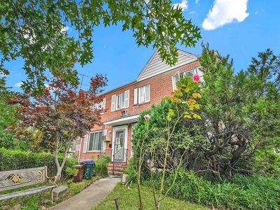 14167 72nd Cres, Flushing, NY, 11367