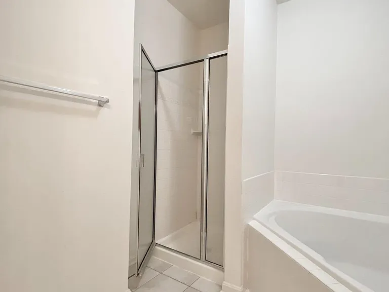 2663 Manhattan Pl #304 — Photo 49
