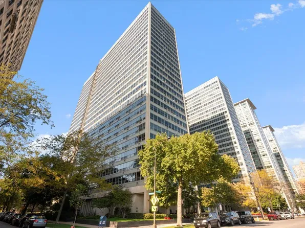 3550 N Lake Shore Dr APT 1016, Chicago, IL 60657