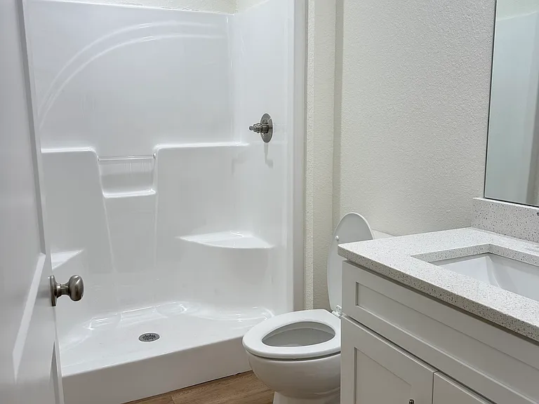 20 E Reed Rd #20 — Photo 6