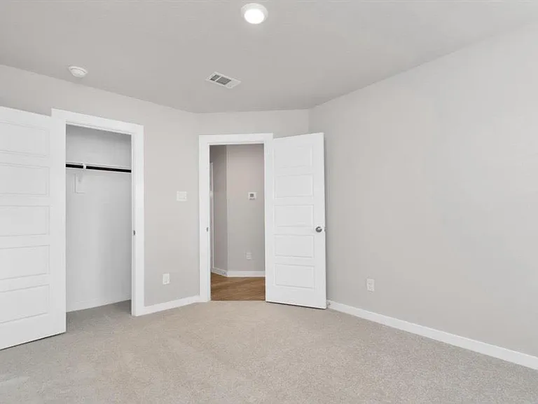 2627 Border Cove Cir — Photo 14