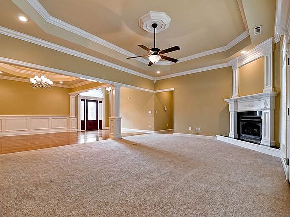 5th image of 312 Sundown Dr