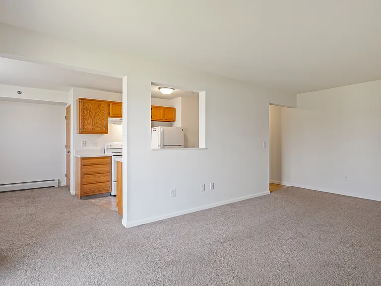 Coopers Landing Apartments — Photo 70